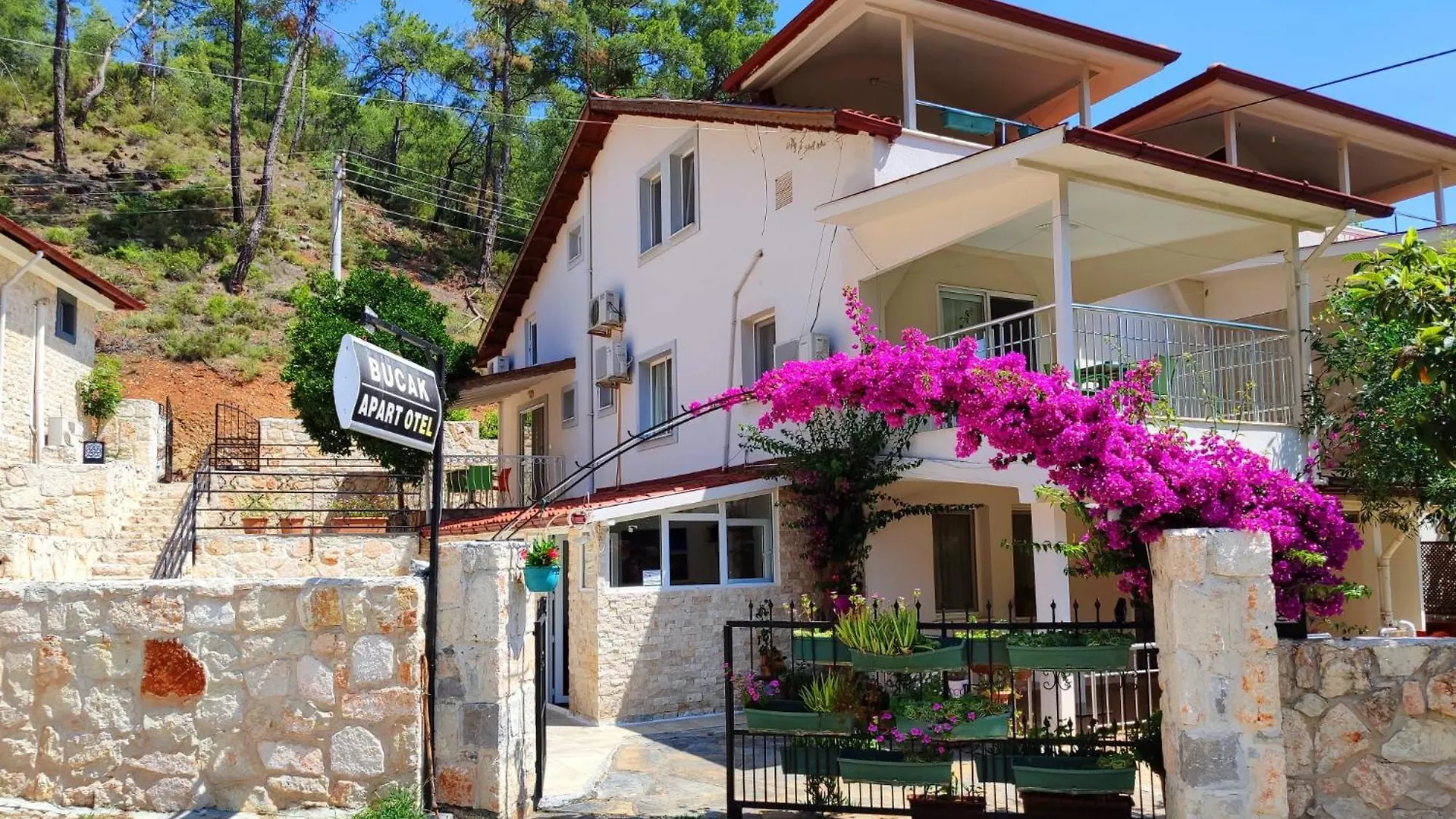 Bucak Apart Hotel Göcek&Beach